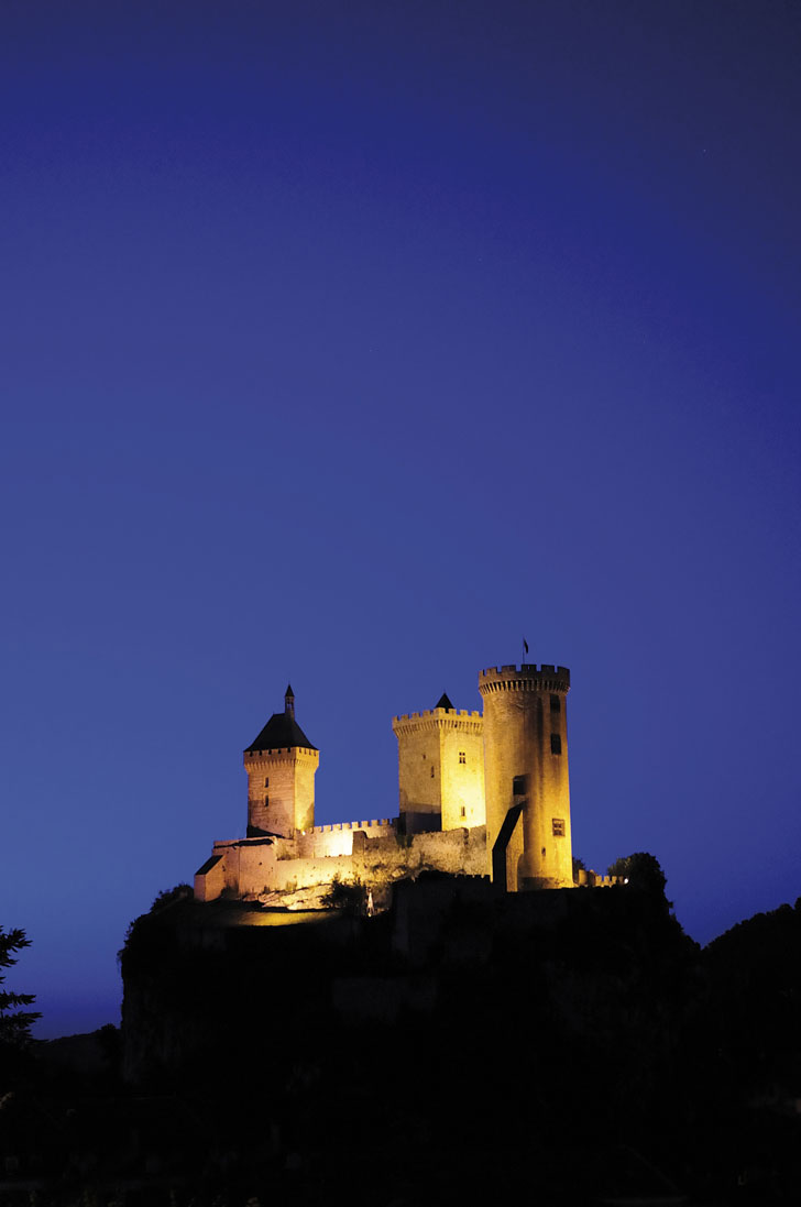 Photo prise de nuit du Château de Foix