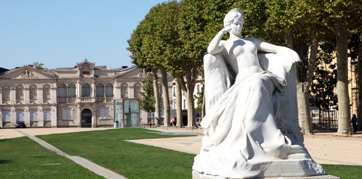 Une statue du musée des Beaux-Arts du quartier de la Bastide à Carcassonne