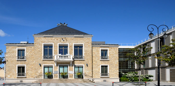 La mairie des Mureaux