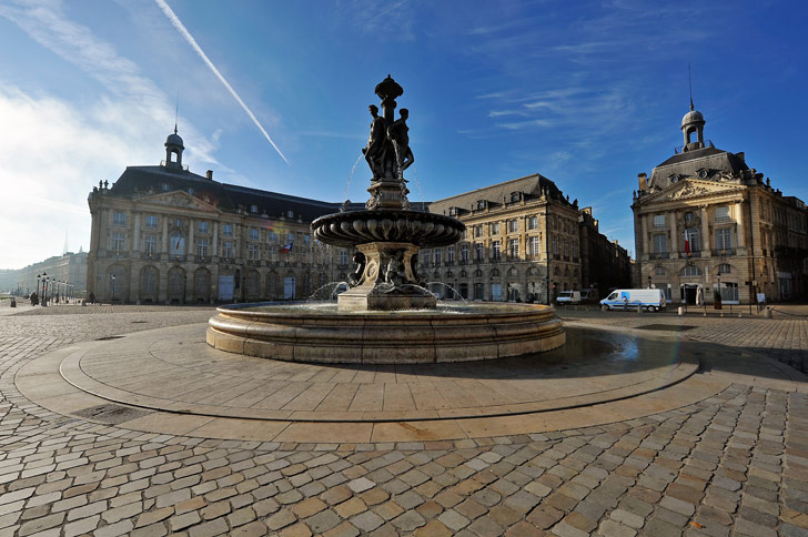 Photo de la fontaine de la Place de la Bourse à Bordeaux