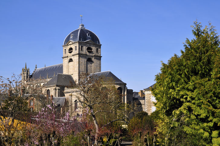 Photo de la Basilique Notre-Dame à Alençon