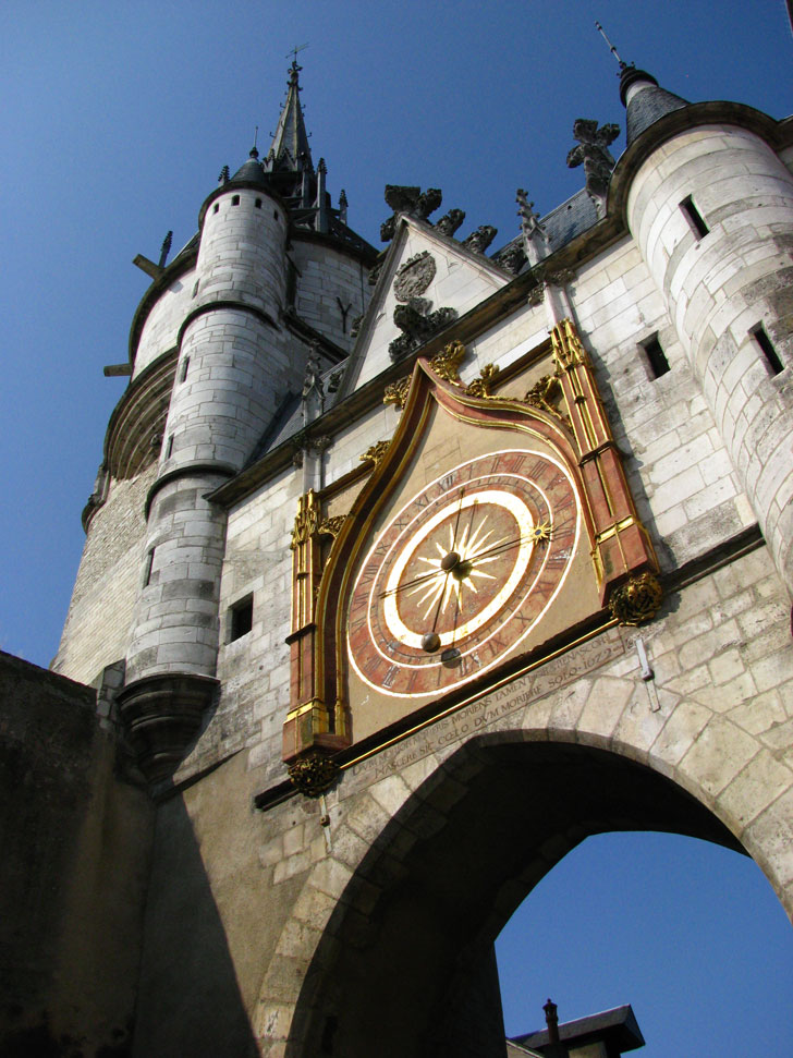 Photo de la Tour de l'Horloge à Auxerre
