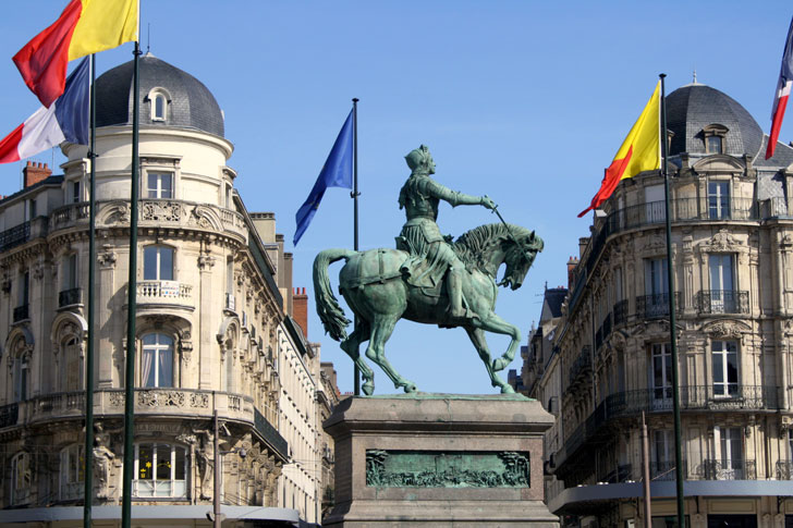 Photo de la Place du Martroi à Orléans