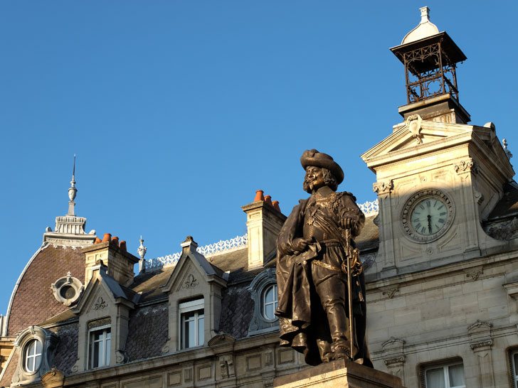 Photo de la Place Ducale à Charleville-Mézières