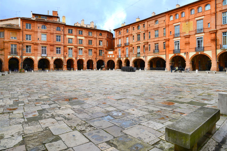 Photo de la Place Nationale à Montauban