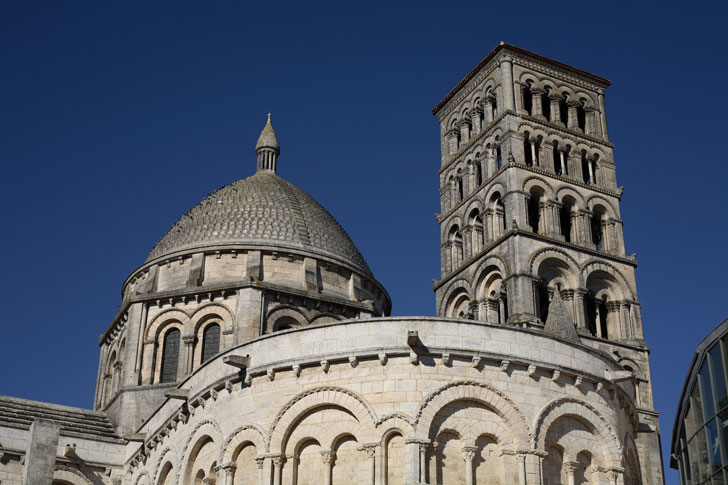 Photo de la cathédrale Saint-Pierre à Angoulême