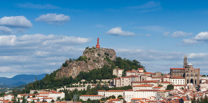 Le rocher Corneille et Notre-Dame de France au Puy-en-Velay