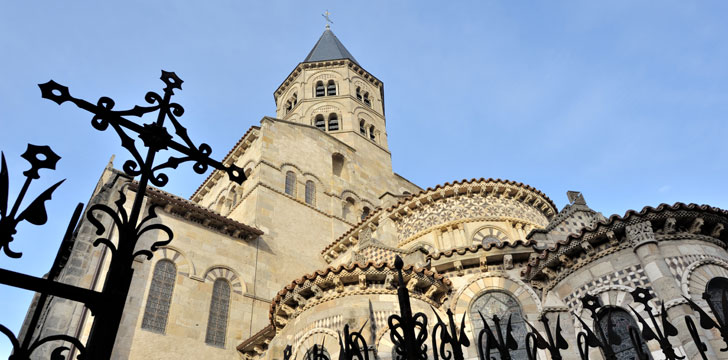 La Basilique Notre-Dame du Port à Clermont-Ferrand