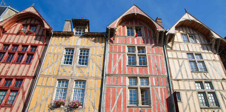 La rue Émile Zola à Troyes