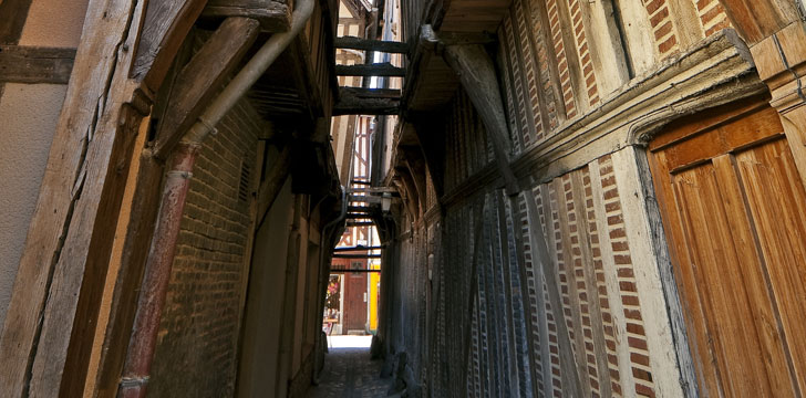 La ruelle des chats à Troyes