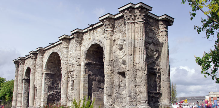 La Porte de Mars à Reims