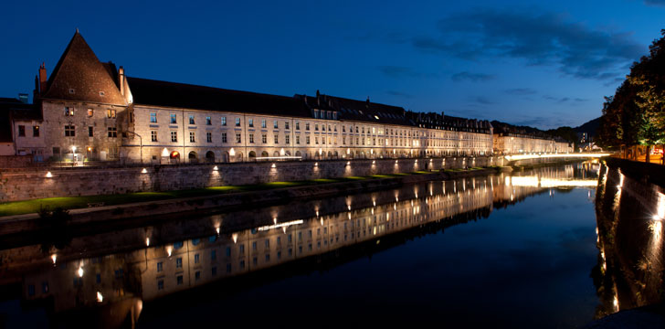 Le Quai Vauban à Besançon